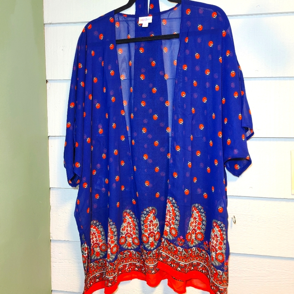 LuLaRoe Kimono Shawl Size M